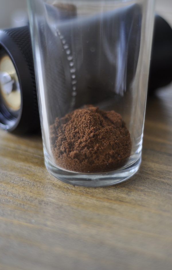 The precision handmill can produce very consistent coffee powder